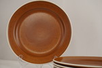 6st Stig Lindberg, COQ Gustavsberg tallrikar, bruna.  G53