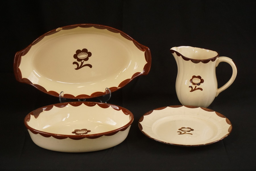 Pyro, W. Kåge, Gustavsberg kanna mm skadat. G66