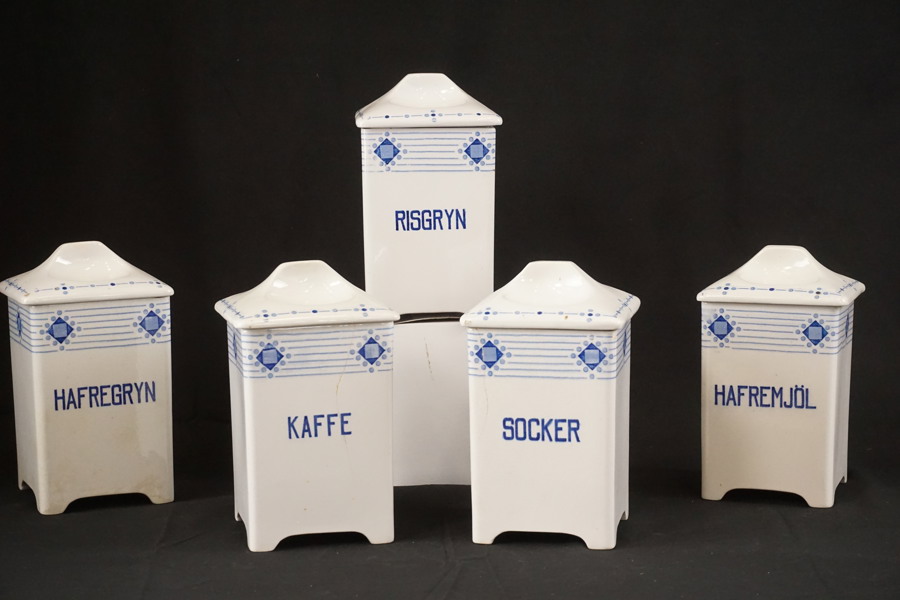 5st Gefle, Orsa, Kryddburkar i porslin vit. G67