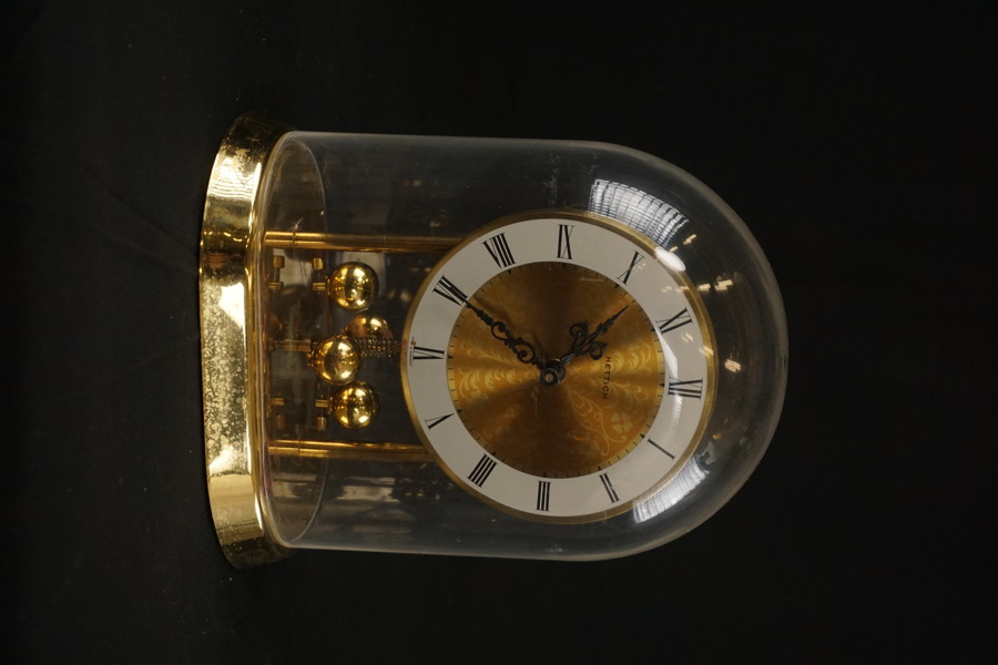 Hettich bordsklocka. G73