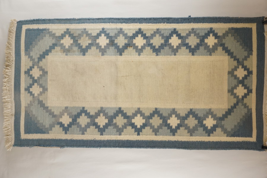 Matta blå 80x155cm. B351/