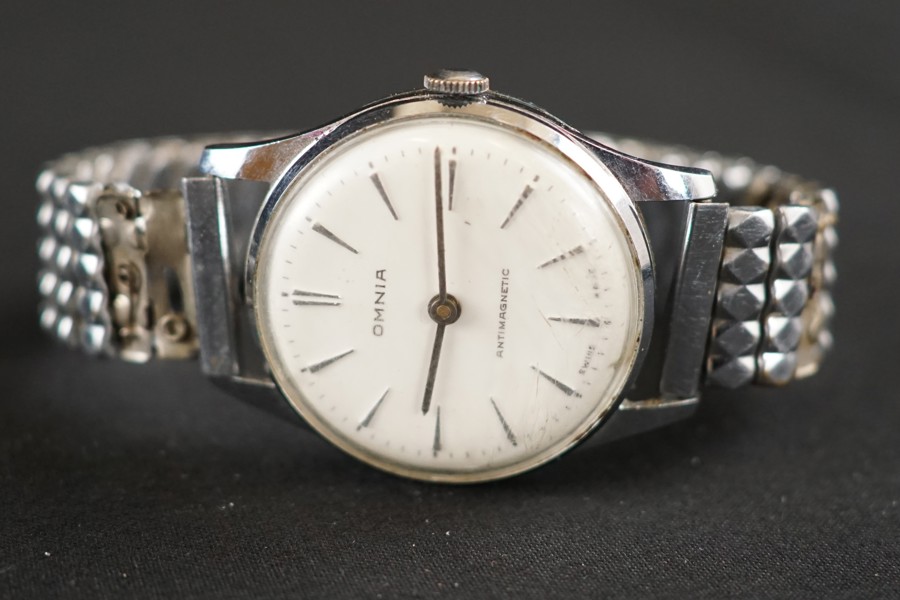 Omnia Antimagnetic, armbandsur. A14