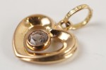 Guldhänge i form av ett hjärta med sten, 18K 0,95g. A25