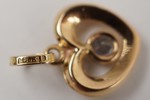 Guldhänge i form av ett hjärta med sten, 18K 0,95g. A25