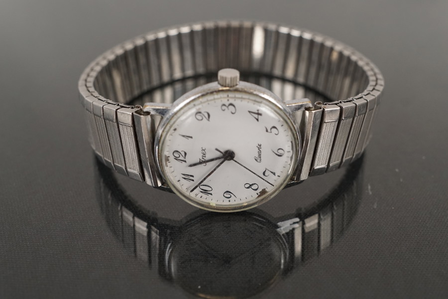 Jnex Quartz armbandsur. A42