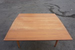 Soffbord/matbord, teak. B4