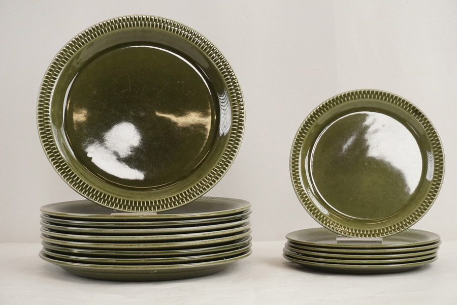 15st Stavangerflint Grönette, tallrikar. G35