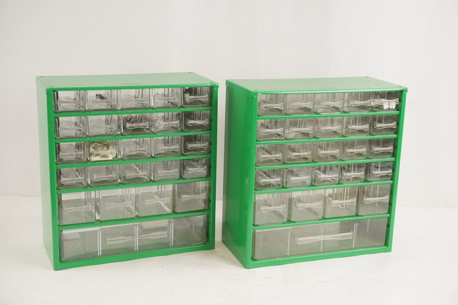 2st raaco, sortimentskåp, gröna. D4