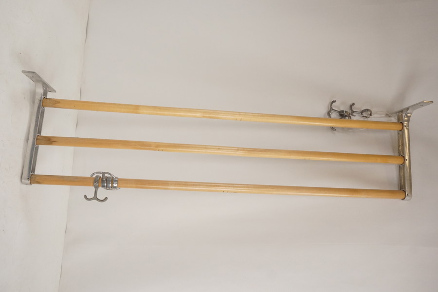 Vintage hatthylla metall / trä. B11