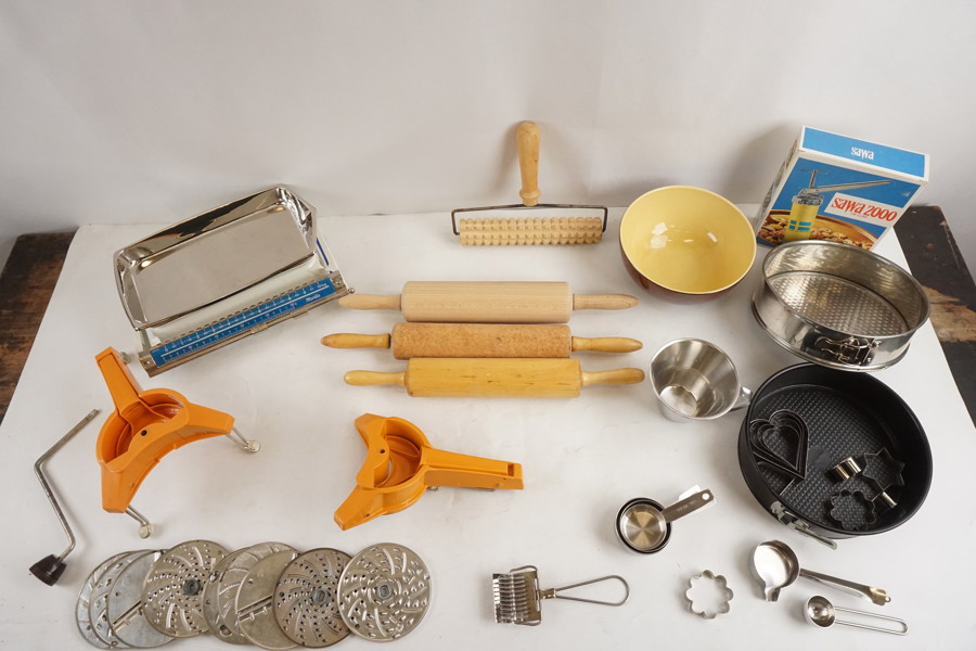 Marilla köksvåg, Granit skål mm. BC36