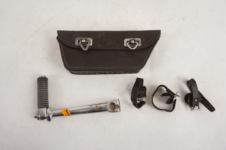 Verktygsväska till motorcykel mm. A117