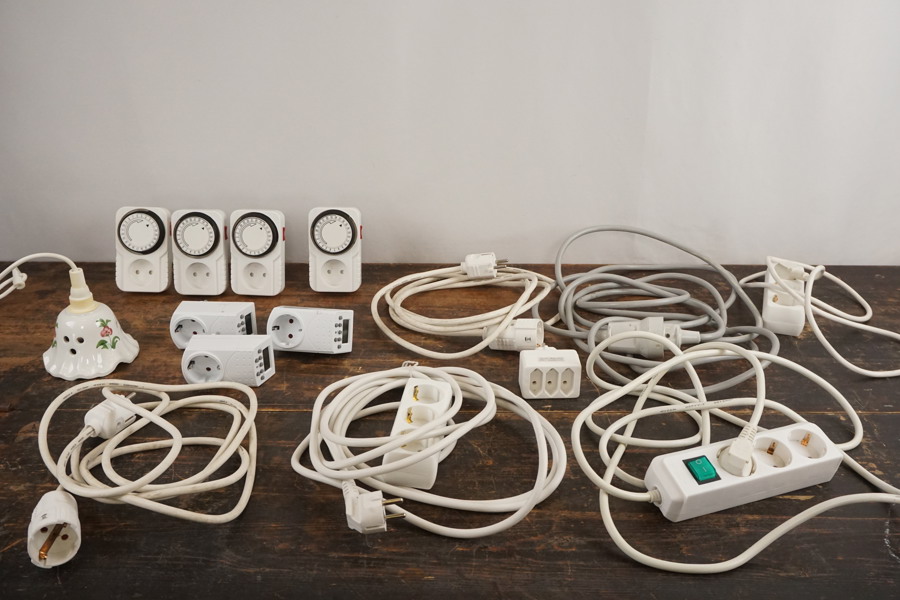 Timer, förlängningssladdar mm. BC57