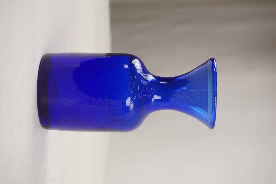 Erik Höglund, Boda, glasvas blå. G55