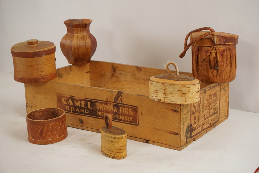 Allmoge, trälådor, vas mm.  A135