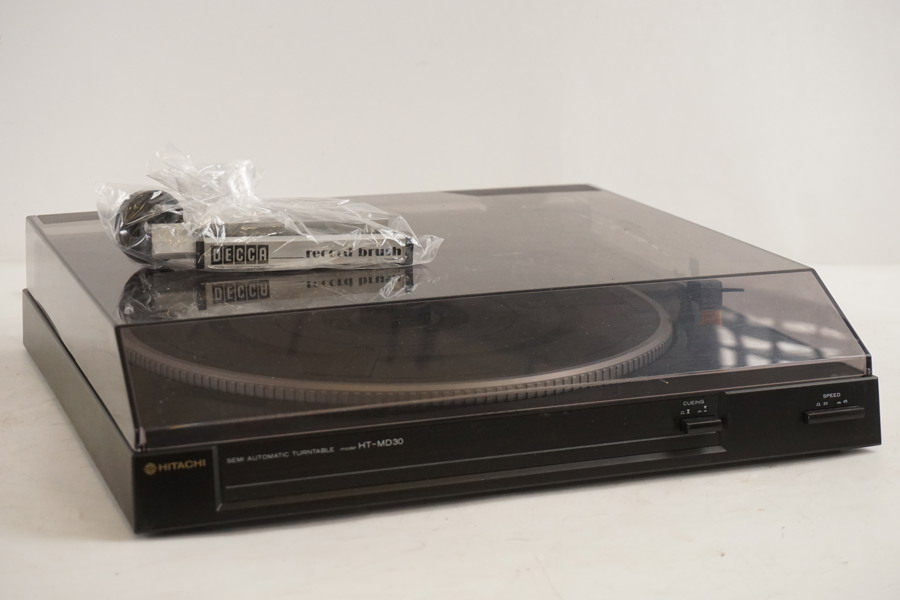 Hitachi HT-MD30 Skivspelare. BC101
