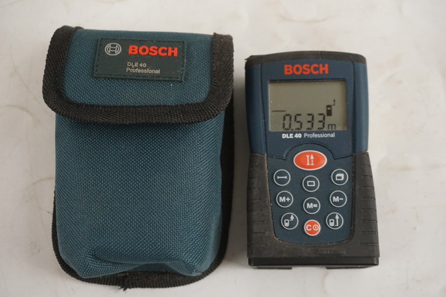Bosch DLE 40 Professional måttband laser. A128