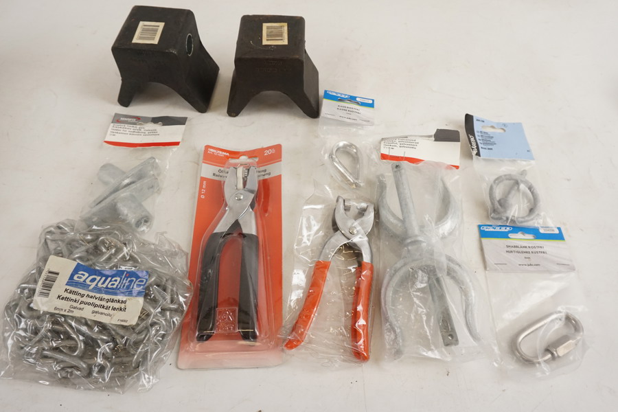 Tryckknappar, Kätting, Båttrailer, mm. D50