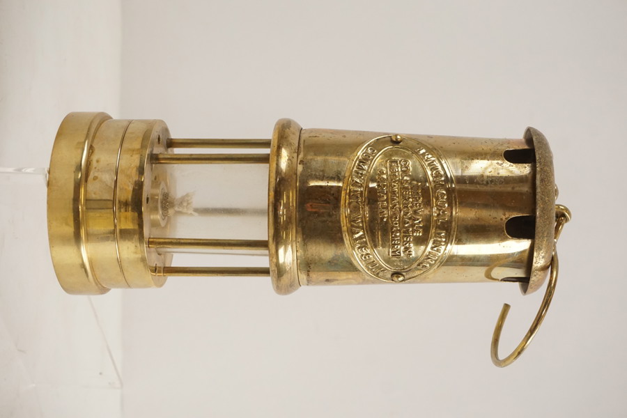 British Coal Mining Company, vintage gruvarbetarlampa. C17