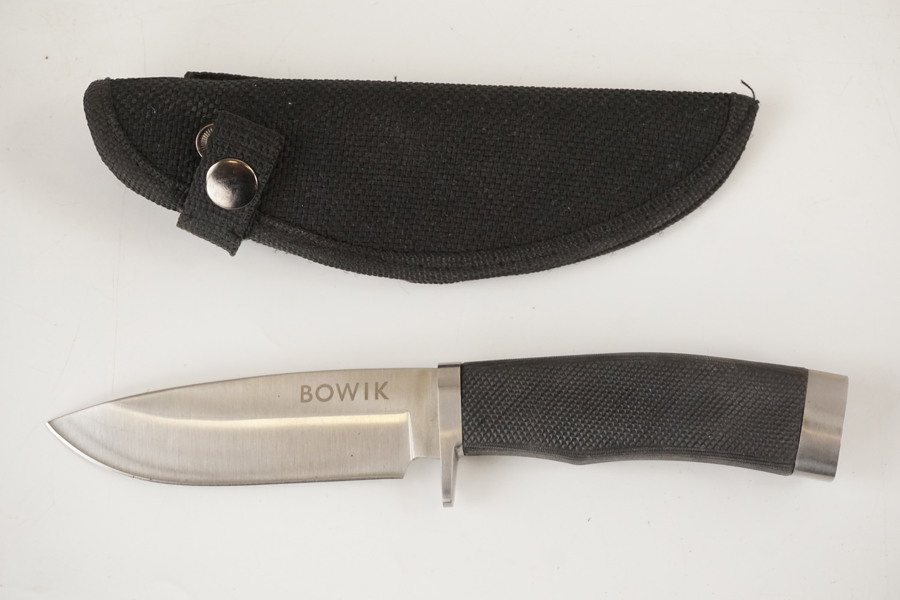 Bowik jaktkniv. C38