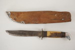 Jaktkniv med hornhandtag. C46