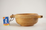 Stor kåsa/kanna i trä. A226