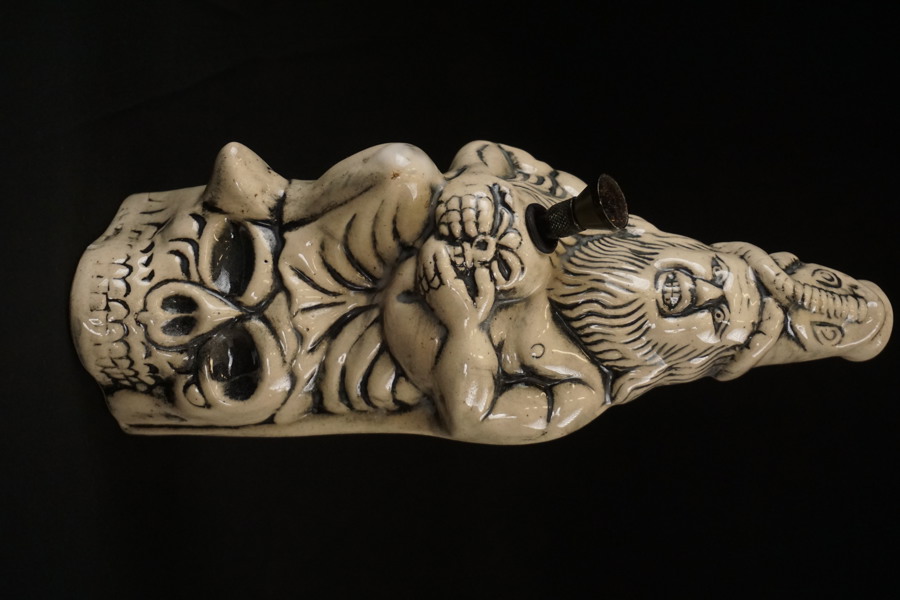 Wizard Bong, vintage. G80