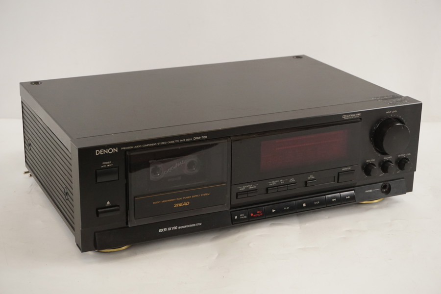 Denon DRM-700 kassettbandspelare. BC258