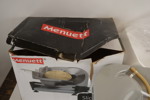 Menuett skärmaskin . D113