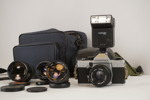 Praktica kamera reflex , blixt 3st objektiv mm. D115