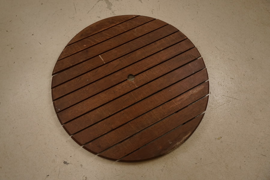 Bordsskiva för utomhusbruk, brun. B298