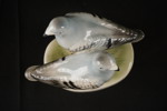 Porslinsduvor, figur i porslin. G19