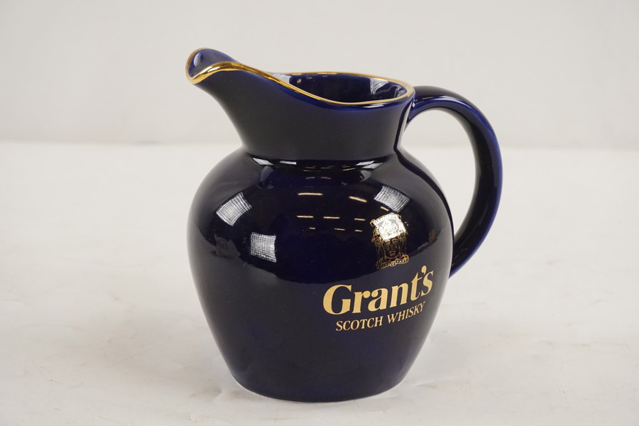 Grant´s Scotch liten karaff, blå. G33  