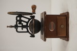 Manuell kaffekvarn. C11