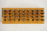 Sifferstansar, numer & bokstäver. D25