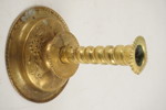 Ljusstake i mässing, spiral form. A171