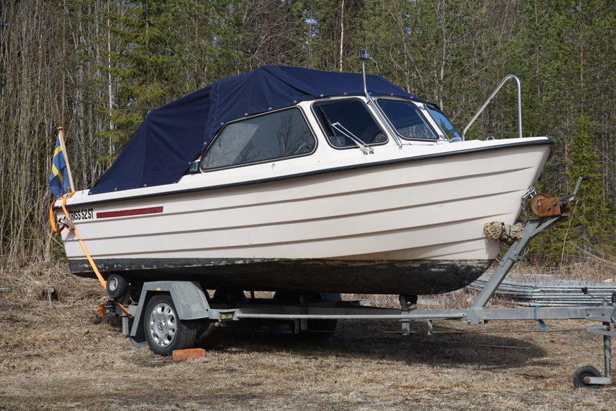 Triss 52ST med Mariner 60hk & 80km båttrailer