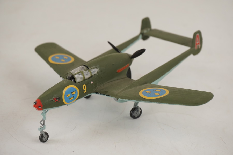 Saab J21 F9, modellflygplan. G12/