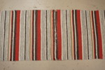 Plastmatta 240x60cm, Vit, röd mm. B289/