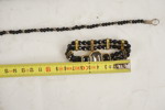 Halsband & armband med svarta pärlor. A234