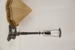 Bordslampa med lejontassar, brons. M2