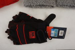 CAPO Alphatt i ull, Nokia arbetshandskar mm. A17
