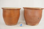 2 stora krukor. B181