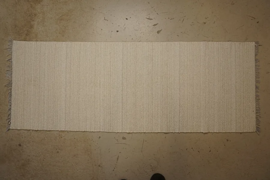 Vit trasmatta 63x173cm. B53