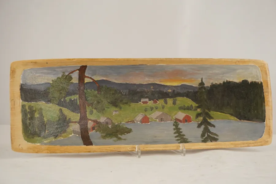 Landskap från högre vy målat tråg 52x18. M18