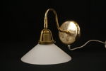 Vägglampa. A25