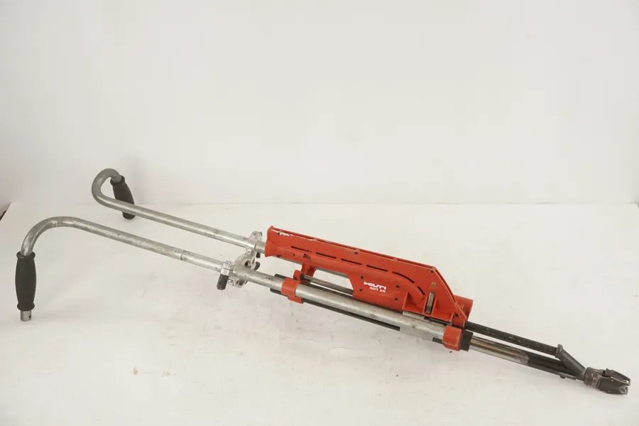 Hilti SDT 5 skruvautomat. B100