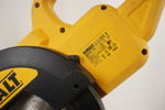 Dewalt gerningssåg och arbetsbänk. B104