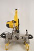 Dewalt gerningssåg och arbetsbänk. B104