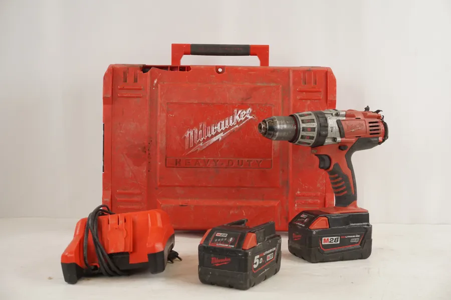Milwaukee HD 28 PD-32 Slagborrmaskin/batteri/laddare D57