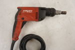 HILTI ST1800 Skruvdragare. D67